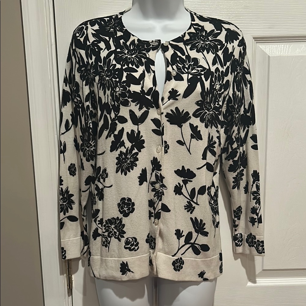 Charter Club Black and White 3/4 Sleeve Buttoned Sweater